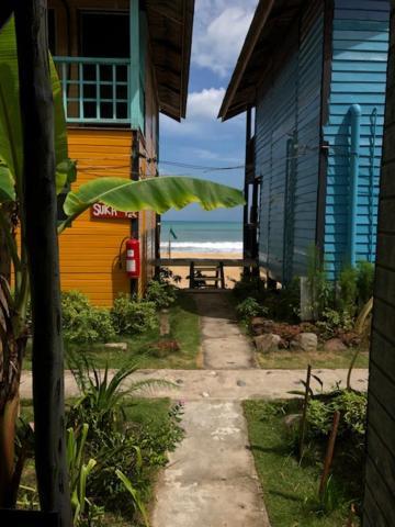 Beach Shack Chalet - Garden View Aframe Big Unit Kampong Juara Eksteriør billede
